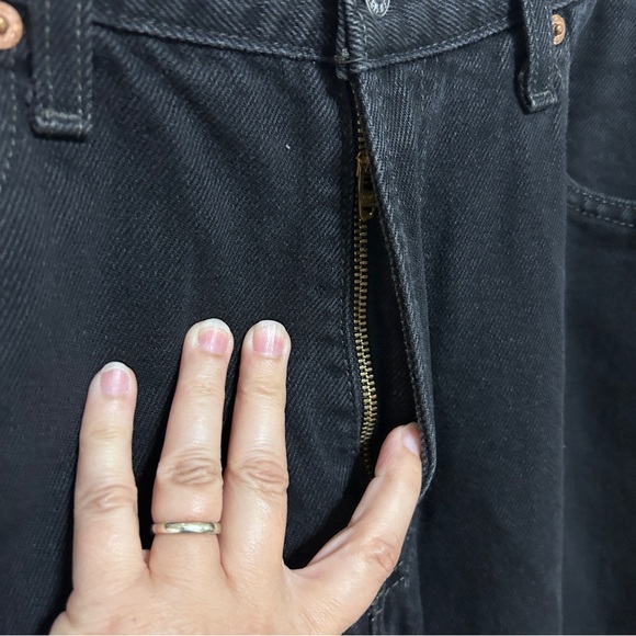 Levi’s Men's Black Denim Jeans Slim fit Size 36x30  casual school fall - Picture 3 of 10